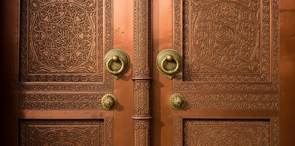 Pintu Masjid Tembaga